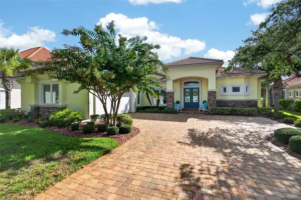 28 N Waterview Drive, PALM COAST, FL 32137