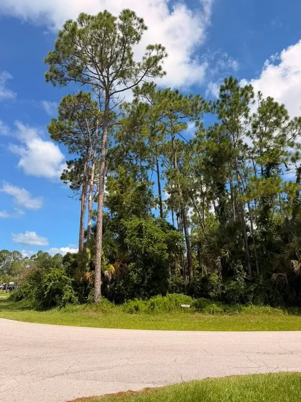 14 Red Barn Drive, PALM COAST, FL 32164