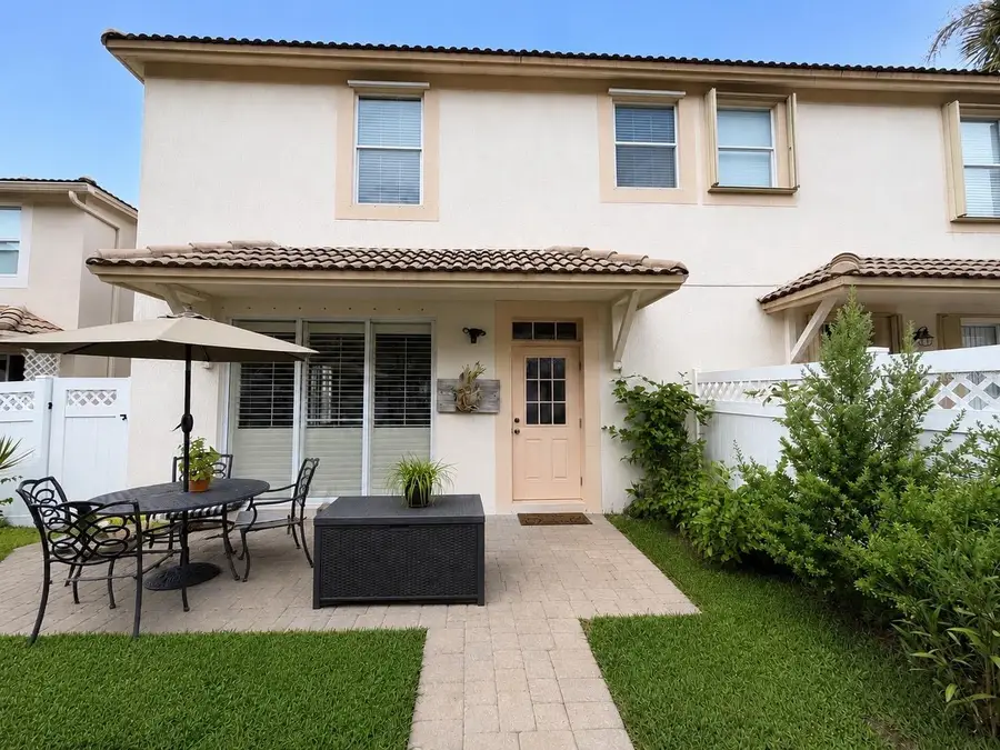 8074 Murano Circle, Palm Beach Gardens, FL 33418 - #3
