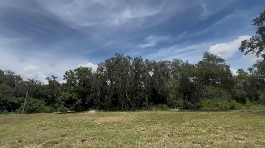 106 Planet Dr, Crescent City, FL 32112 - #2