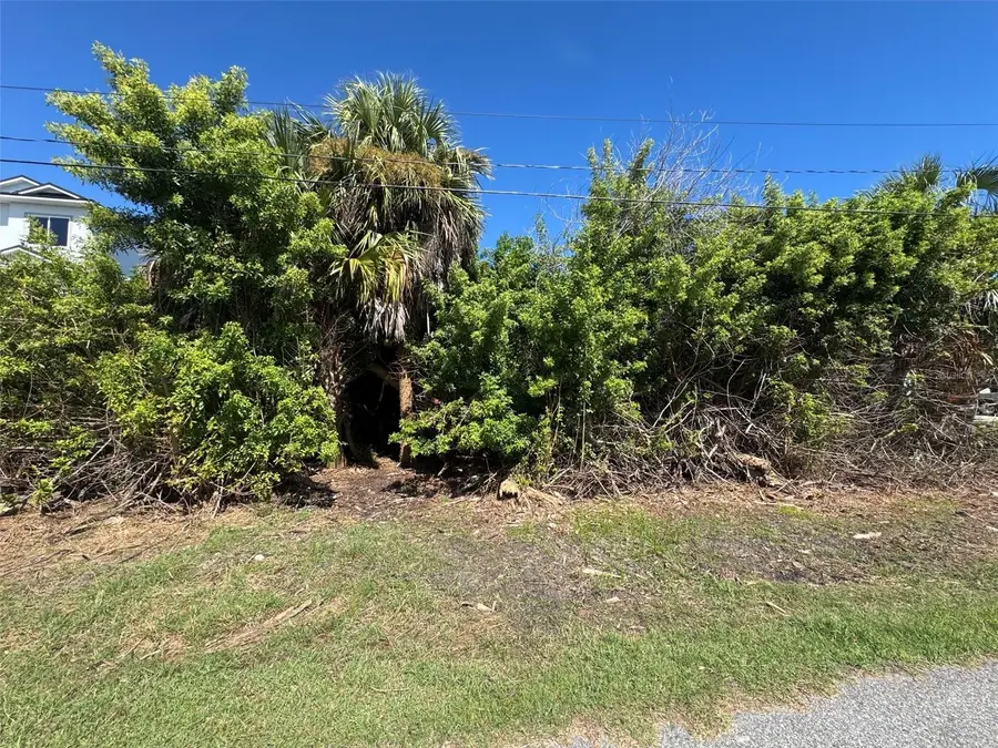 604 Cumberland Drive, Flagler Beach, FL 32136 - #2