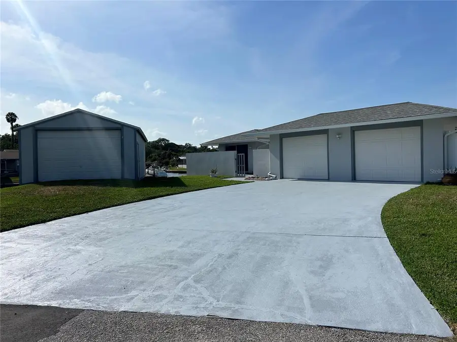 9 Castle Court, Palm Coast, FL 32137 - #3