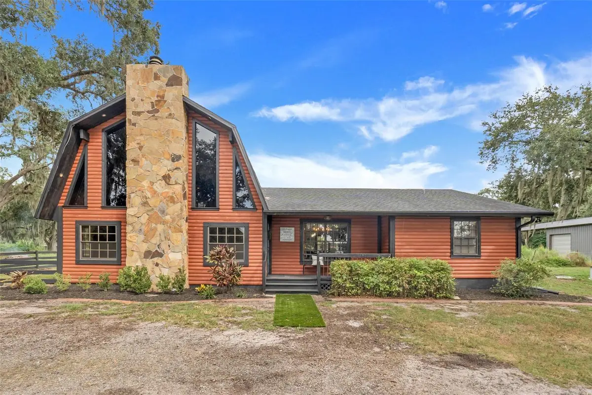 17421 SE 155th Avenue, Weirsdale, FL 32195 - Image #1