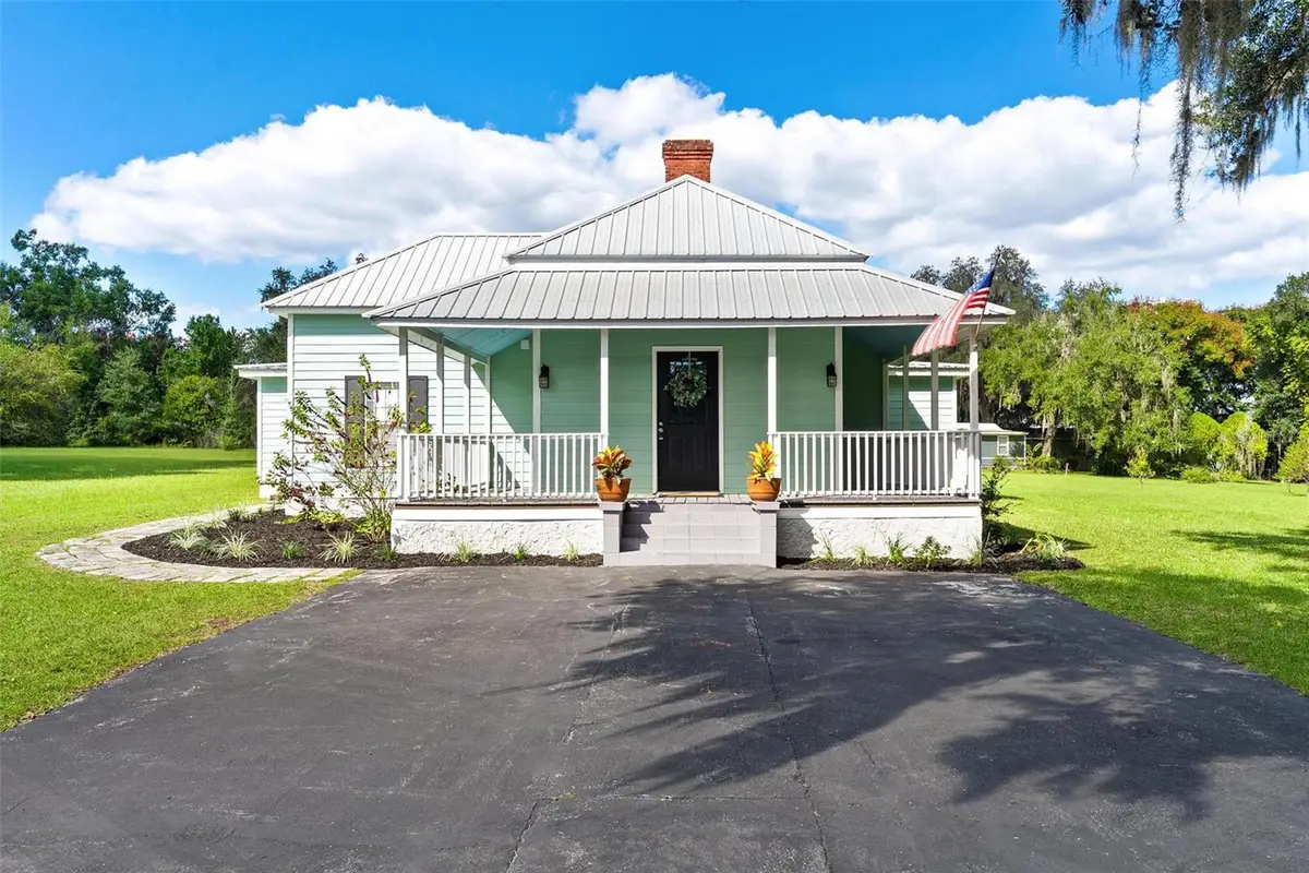 229 W Mcclendon Street, Lady Lake, FL 32159 - Image #1