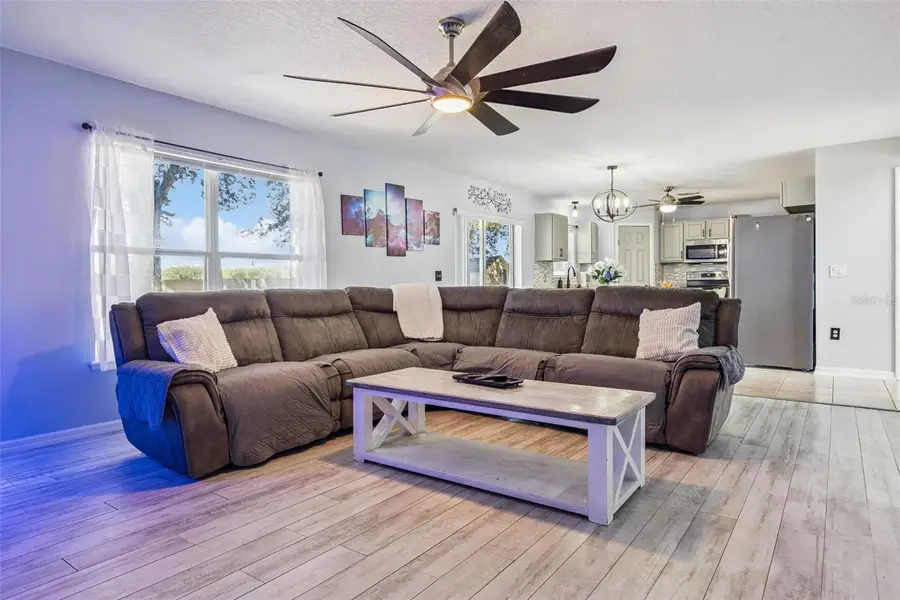 15563 Merlin Avenue, Mascotte, FL 34753 - Image #2