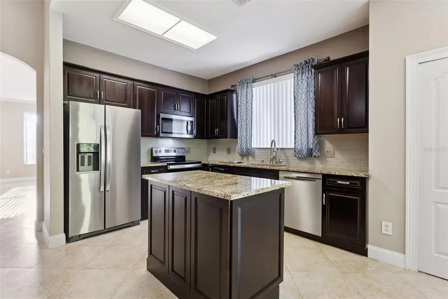 950 Jade Forest Avenue, Orlando, FL 32828 - Image #3