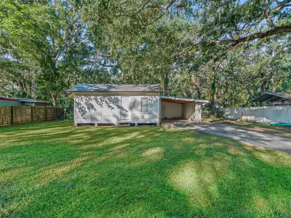 2850 Cr 423, LAKE PANASOFFKEE, FL 33538