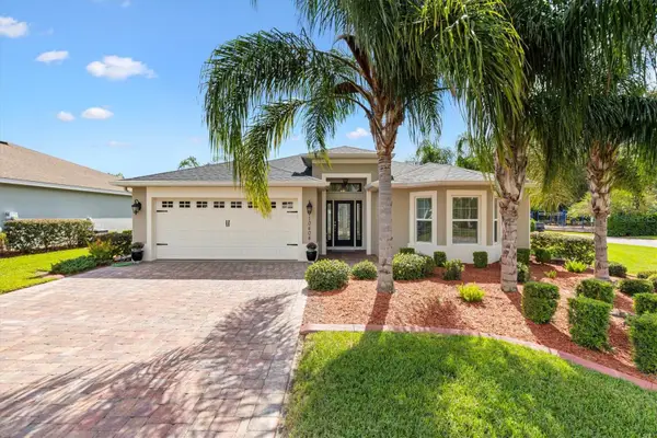 10404 Silver Maple Avenue, OXFORD, FL 34484