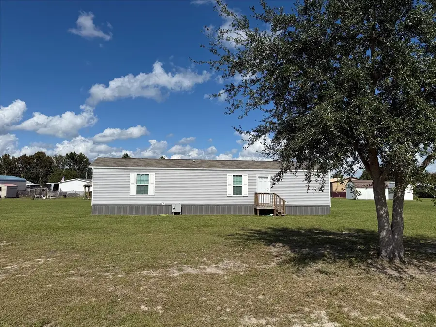 1141 Nw 12th Lane, Lake Panasoffkee, FL 33538 - Image #3