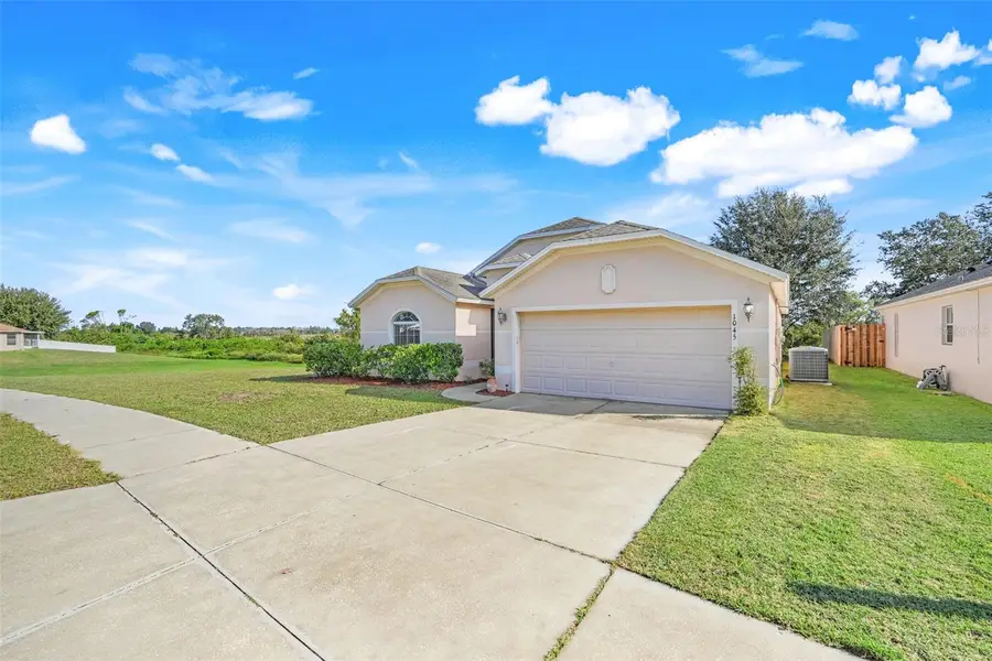 1045 Bluegrass Drive, Groveland, FL 34736 - Image #3
