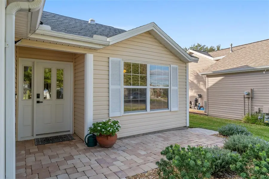 967 Livingston Loop, The Villages, FL 32162 - Image #3