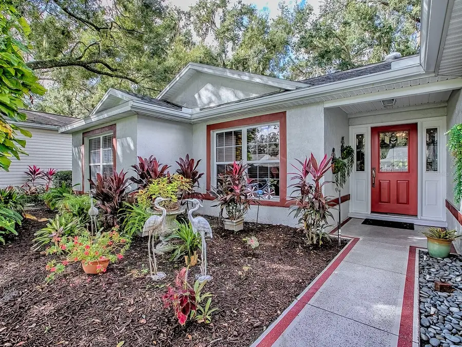 25749 Whisper Oaks Road, Leesburg, FL 34748 - Image #2