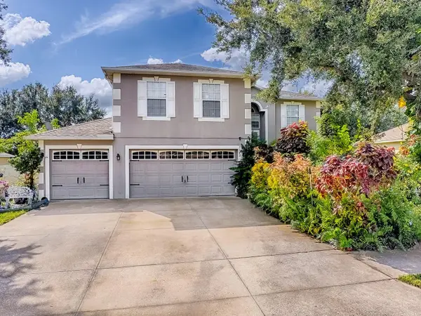 7642 Park Hill Avenue, LEESBURG, FL 34748