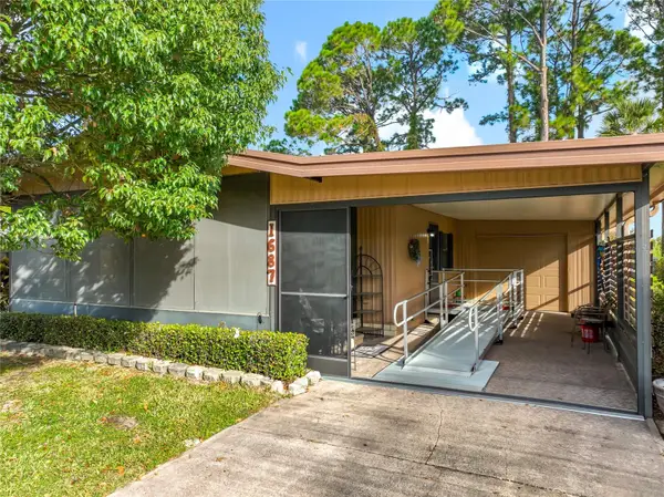 1687 Elkhart Circle, TAVARES, FL 32778