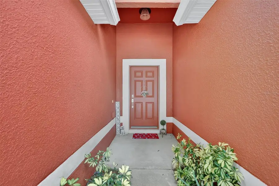 2442 Foxhollow Road, Tavares, FL 32778 - Image #2