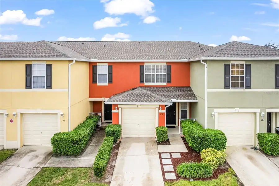 528 Cresting Oak Circle #8, Orlando, FL 32824 - Image #2