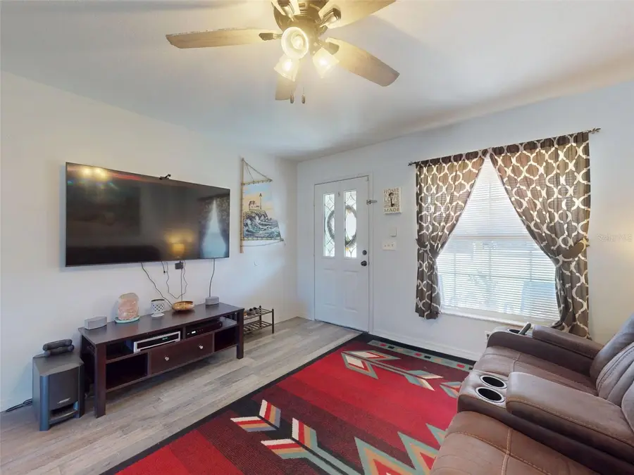 35805 Dawn Drive, Leesburg, FL 34788 - Image #3