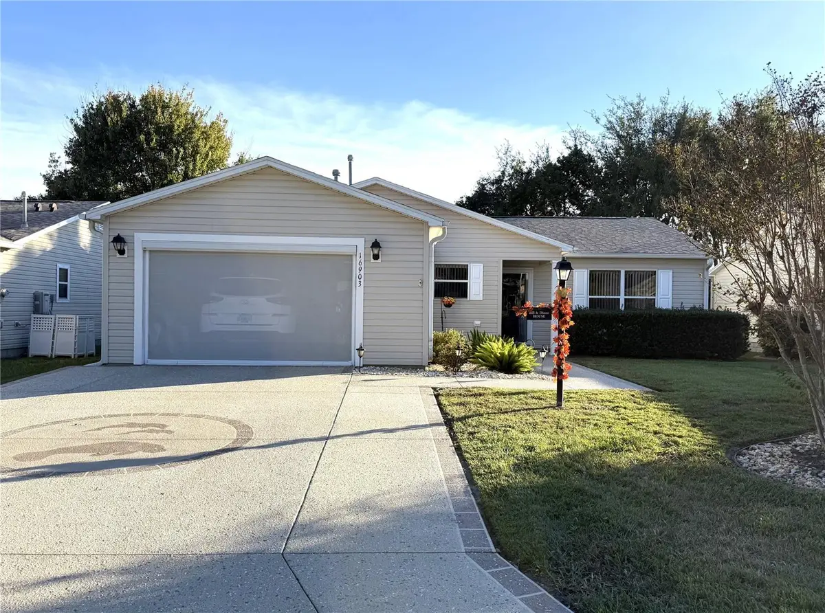 16903 SE 96th Chapelwood Circle, The Villages, FL 32162 - Image #1
