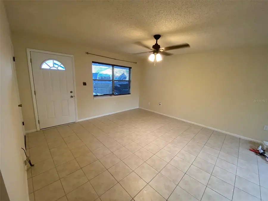607 Ridge Place, Tavares, FL 32778 - Image #2