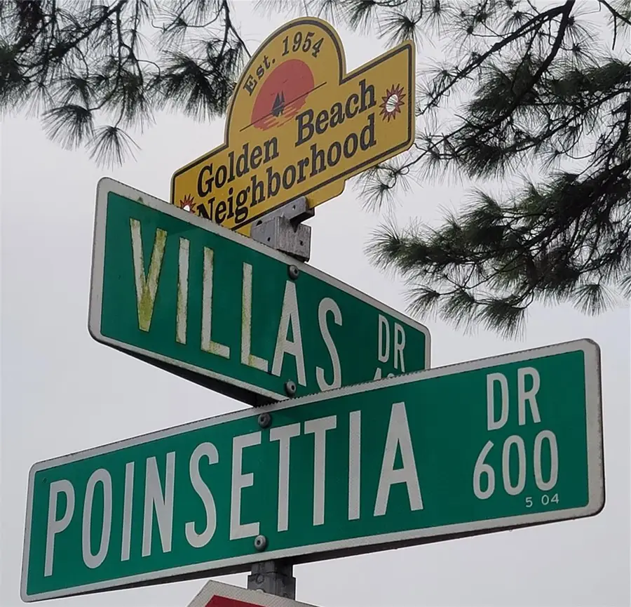 516 Villas Drive, Venice, FL 34285 - Image #2