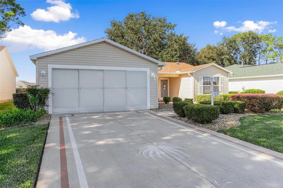 2732 Privada Drive, The Villages, FL 32162 - Image #3