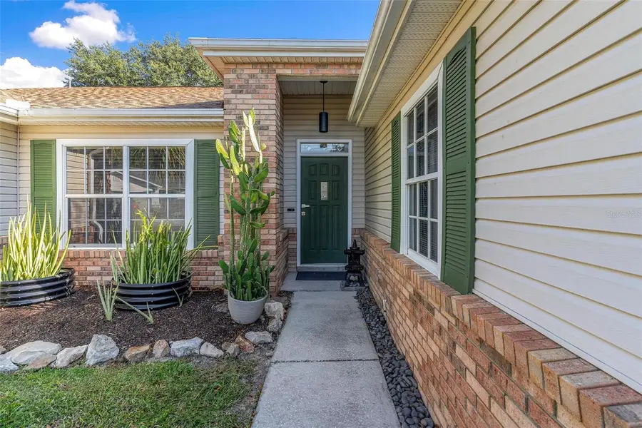 25440 Crestwater Drive, Leesburg, FL 34748 - Image #3