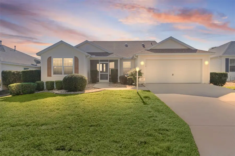 2864 Manor Downs, The Villages, FL 32162 - Image #2