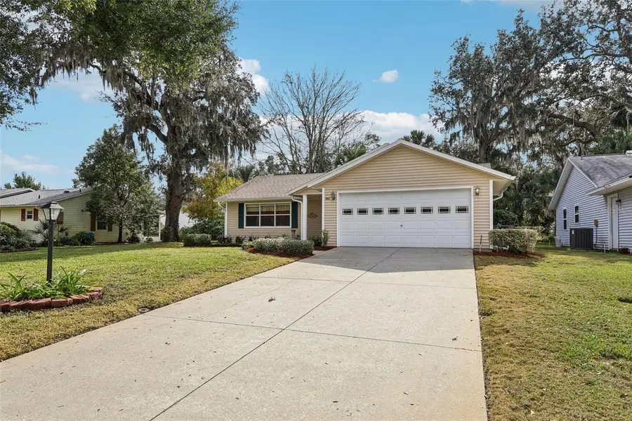 305 Brigadoon Circle, Leesburg, FL 34788 - Image #3