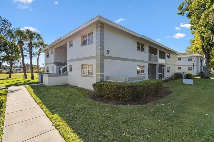 454 Fairways Circle #B204, Ocala, FL 34472 - Image #2