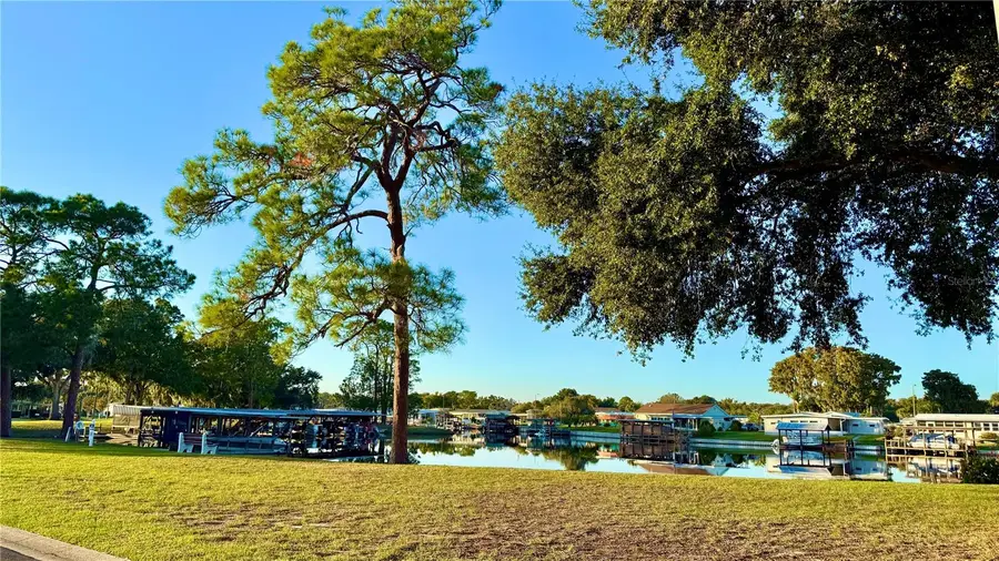 722 Landry Lane, Tavares, FL 32778 - Image #2