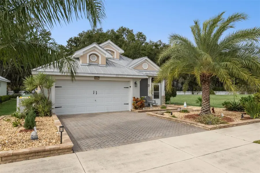 28027 Cypress Springs Loop, Okahumpka, FL 34762 - Image #2