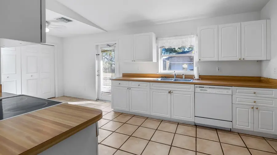 104 6th Avenue, Howey In The Hills, FL 34737 - Image #3