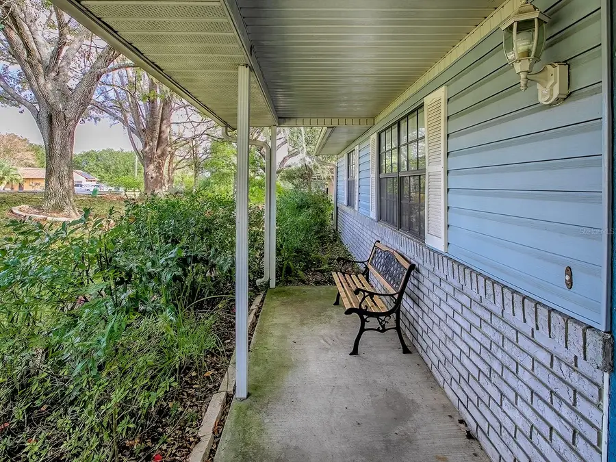12534 Wedgefield Drive, Grand Island, FL 32735 - Image #3