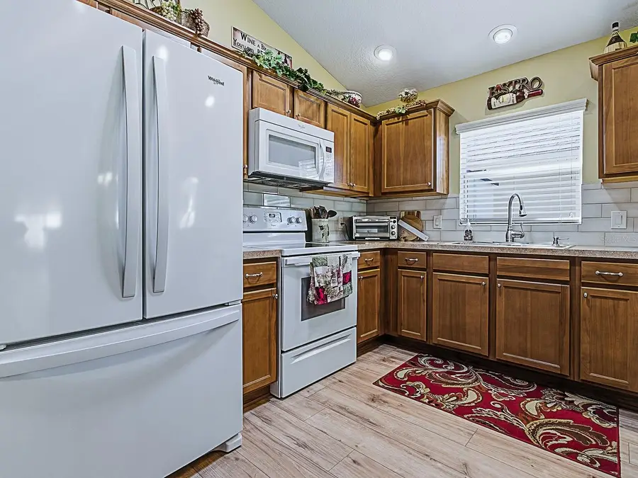 2121 Aber Lane, The Villages, FL 32163 - Image #3