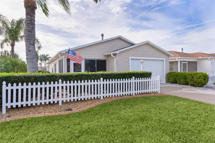 2306 Oak Bend Place, The Villages, FL 32162 - Image #3