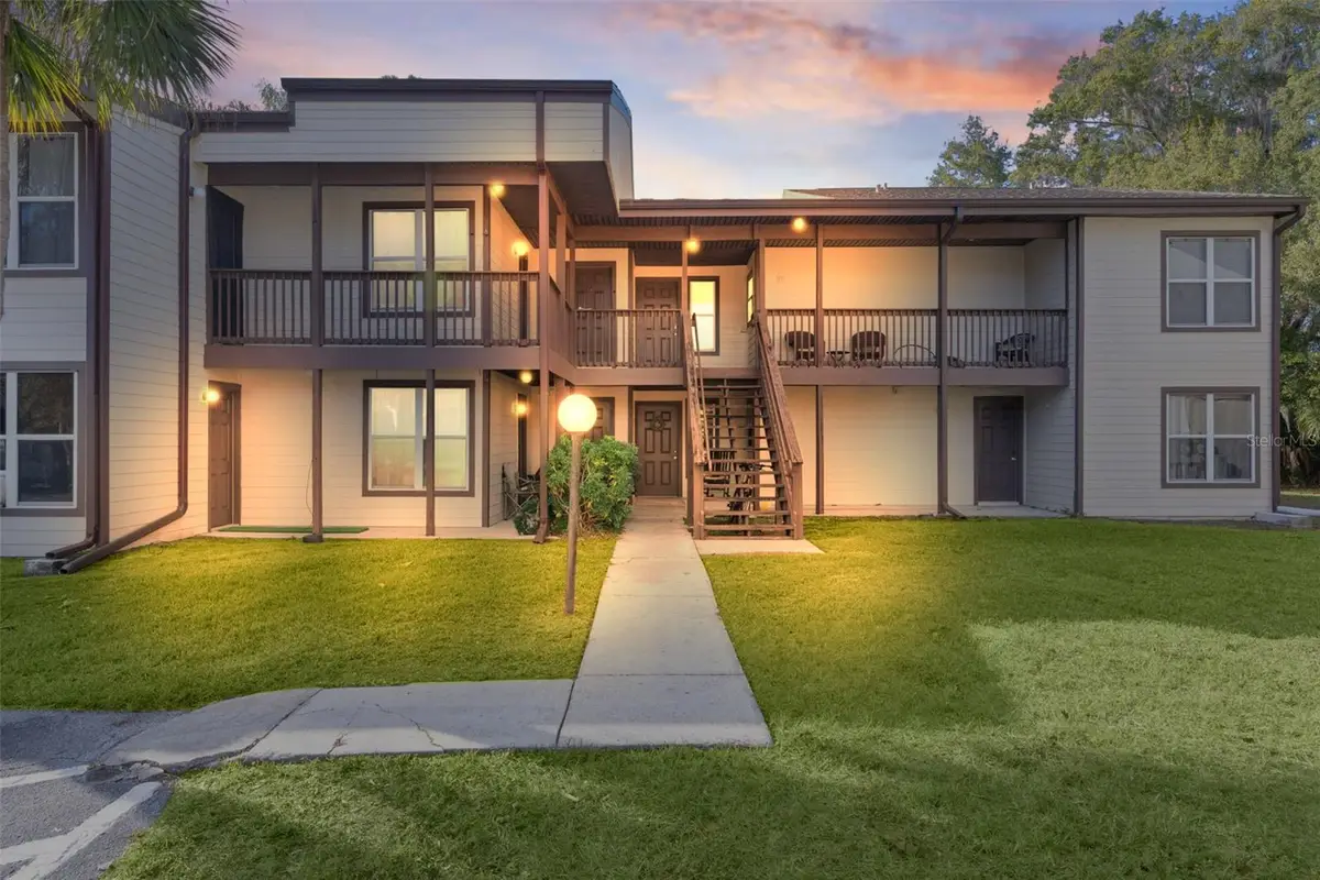 15104 Sandalwood Drive #104, Wildwood, FL 34785 - Image #1