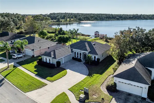 3804 Bayshore Circle, TAVARES, FL 32778