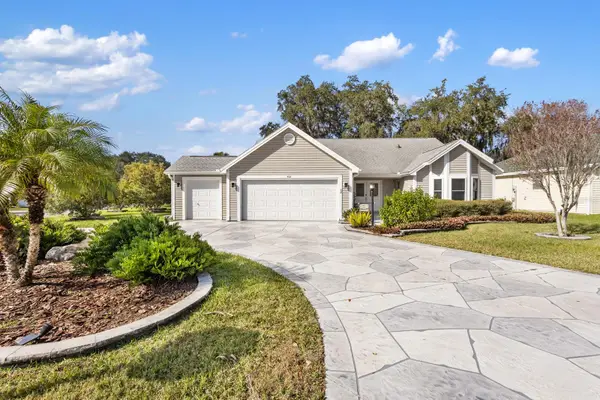 602 Juanita Court, THE VILLAGES, FL 32159