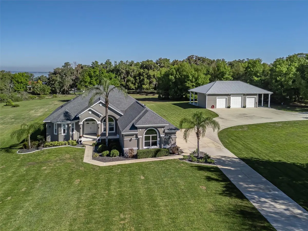 13945 SE 156th Lane, Weirsdale, FL 32195 - Image #1