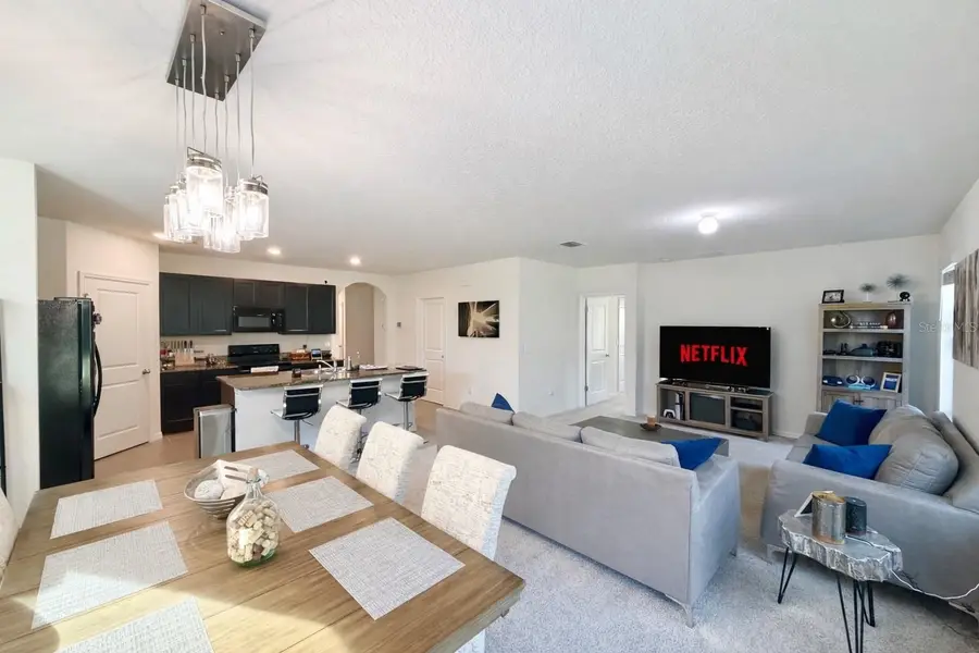 6930 Silverado Ranch Boulevard, Zephyrhills, FL 33541 - Image #2