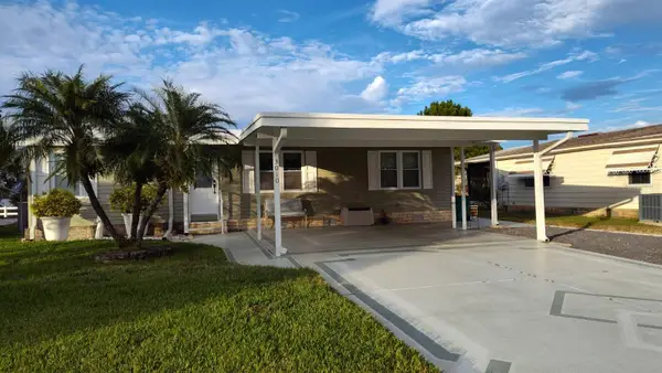 3010 Rainbow Road, TAVARES, FL 32778