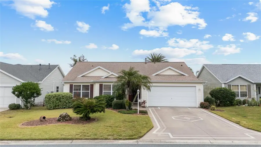 298 Society Hill Circle, The Villages, FL 32162 - Image #2