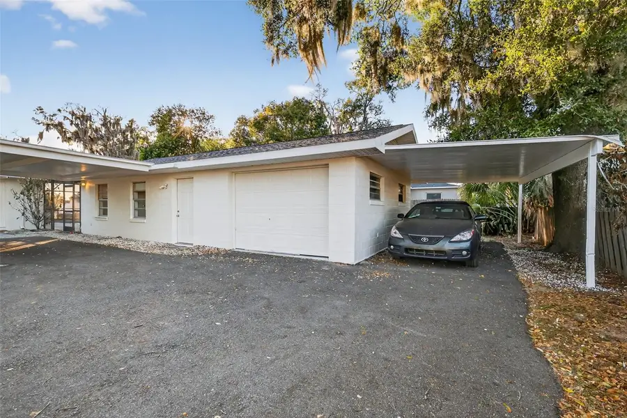 40 S Kentucky Avenue, Umatilla, FL 32784 - Image #3