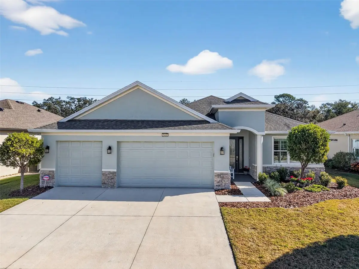 8460 Bridgeport Bay Circle, Mount Dora, FL 32757 - Image #1