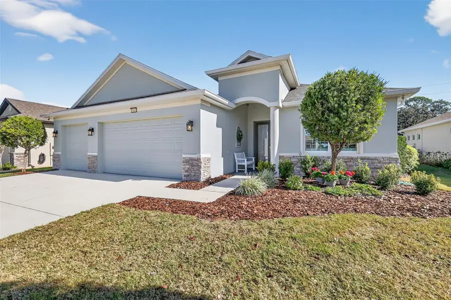 8460 Bridgeport Bay Circle, Mount Dora, FL 32757 - Image #2