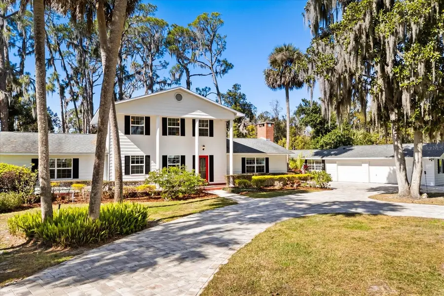 3001 Lakeshore Drive, Mount Dora, FL 32757 - Image #2
