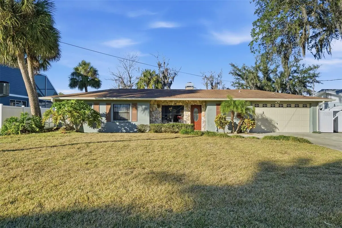 2051 NW 17 Street, Crystal River, FL 34429 - Image #1