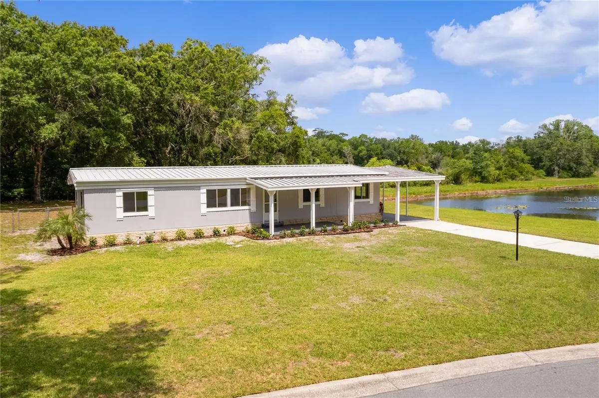 302 Ivanhoe Circle, Lady Lake, FL 32159 - #1