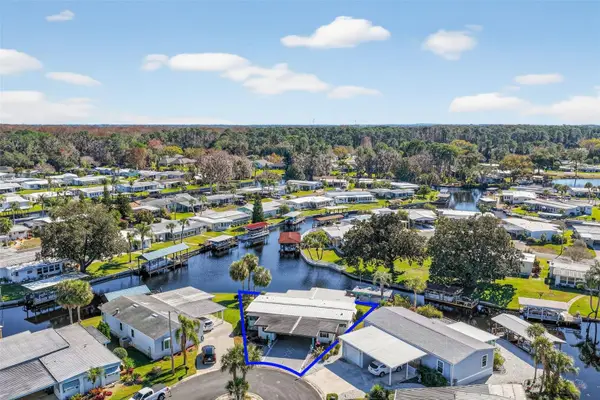 1050 Shawn Court, TAVARES, FL 32778