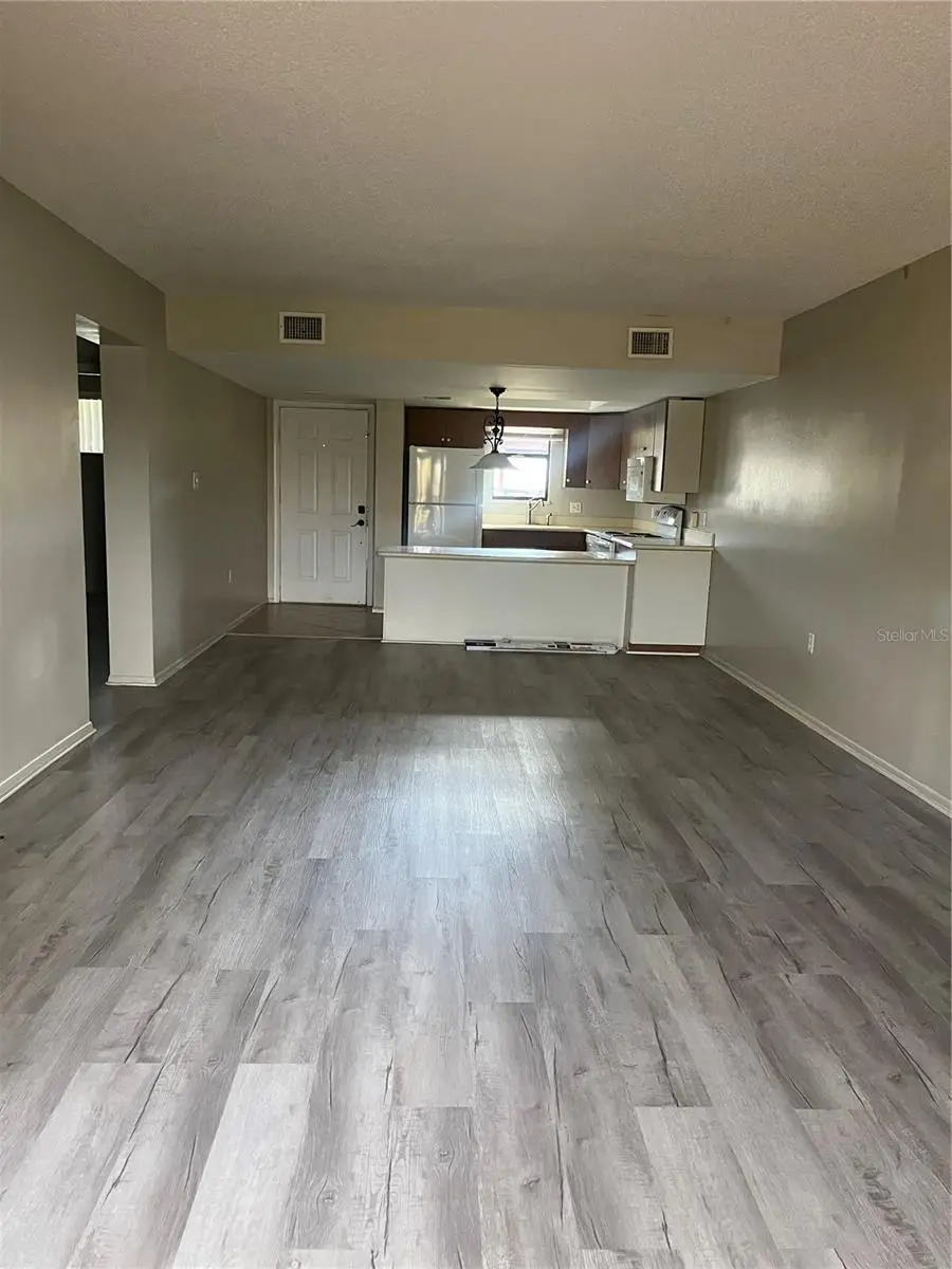 4300 Baywood Boulevard #B105, Mount Dora, FL 32757 - Image #3